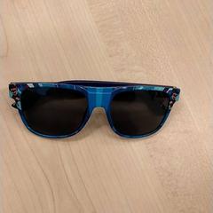 Sunglasses, as reported by IKEA Zwolle using iLost