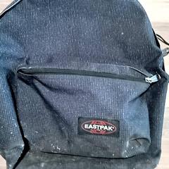 Plecak Eastpak gris, zgłoszono przez CARS HANGARD przy użyciu iLost