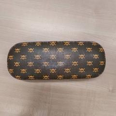 Glasögonfodral Etui à lunettes, rapporterat av IKEA Bayonne Ametzondo med iLost