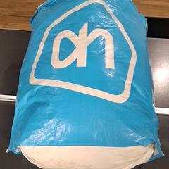 كيس بلاستيك، كما تم الإبلاغ عنه بواسطة Breng Nijmegen عبر iLost