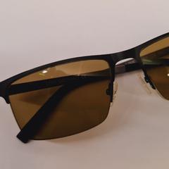 İLost kullanarak Hertz tarafından bildirildiği gibi Sun visor