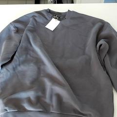 İLost kullanarak Centraal magazijn tarafından bildirildiği gibi Kazak donker grijs