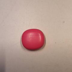 علبة سماعة رأس، كما تم الإبلاغ عنه بواسطة Qbuzz ZHN عبر iLost