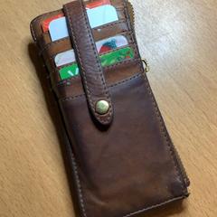 Wallet Op naam van Howe uit Utah, as reported by Gemeente Amsterdam using iLost