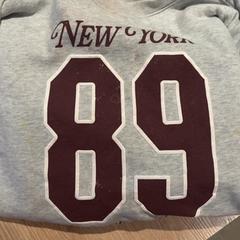 Tröja, rapporterat av Van der Valk Hotel Eindhoven - Best med iLost