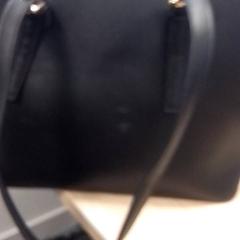 Taška Zwart, ako bolo nahlásené Qbuzz Fryslân pomocou iLost