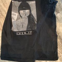 T skjorte Fuck it shirt, som rapportert av Van der Valk Hotel Amsterdam-Amstel ved bruk av iLost