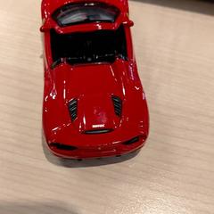 Hračkárske auto, ako bolo nahlásené IKEA Toulouse pomocou iLost