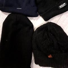 Boné, como reportado por Qbuzz servicepunt  Emmen utilizando o iLost