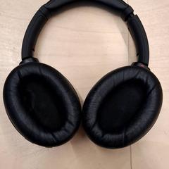 Hodetelefoner, som rapportert av IKEA Lyon Grand Parilly ved bruk av iLost