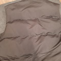 Bodywarmer, as reported by Rotterdam The Hague Airport using iLost