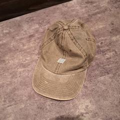 야구모자 Bruin/Groen, iLost를 사용하여 Van der Valk Hotel Haarlem에 보고됨