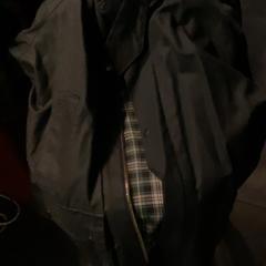 Coat Grey, zoals gemeld door MEININGER Hotel Berlin Alexanderplatz met iLost