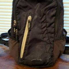 Bolsa, ha sido reportado por Connexxion Haarlem IJmond con iLost