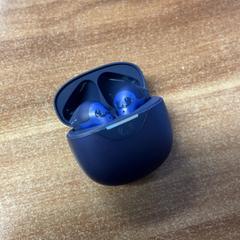 Sluchátko Blauw, jak nahlášeno Pathé Amersfoort pomocí iLost