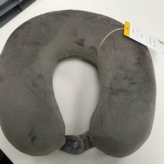 Diverse - Nekkussen, jak nahlášeno Centraal magazijn pomocí iLost