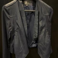 Blazer Donkerblauw, segundo informou Van der Valk Hotel Utrecht usando iLost