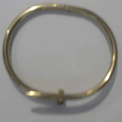 Bracelet, a été signalé par Relais Azalys utilisant iLost