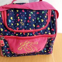 Borsa, come riportato da Centraal magazijn utilizzando iLost