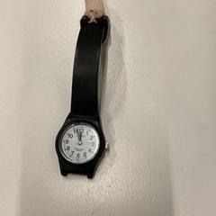 Relógio, como reportado por IKEA神戸 utilizando o iLost