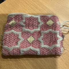 Portefeuille Boumajjoun, a été signalé par Gemeente Amsterdam utilisant iLost