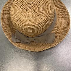 Hatt, rapporterat av IKEA Tokyo-Bay med iLost