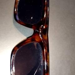 Sunglasses, as reported by TivoliVredenburg using iLost