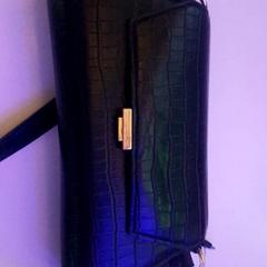 ハンドバッグ がiLostで Beeld & Geluid Hilversum によって報告されました