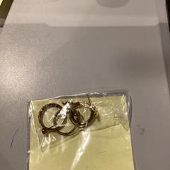 Ringen Gold, zoals gemeld door MEININGER Hotel Paris Porte de Vincennes met iLost