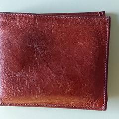 Portefeuille Muhpe, a été signalé par Centraal magazijn utilisant iLost