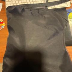 zwarte tas, som rapportert til iLost