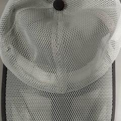 Kleding - pet, jak nahlášeno Centraal magazijn pomocí iLost