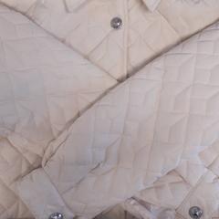 Chaqueta, ha sido reportado por Grand Hotel Amrath Kurhaus con iLost