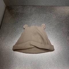 Mössa beige, rapporterat av IKEA Jönköping med iLost