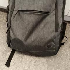 Rugtas/rugzak grijs, zoals gemeld door Qbuzz GD Groningen HS met iLost