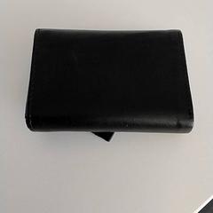 Titolare della carta Kaarthouder Depasse, come riportato da Regio Antwerpen - Brussel utilizzando iLost