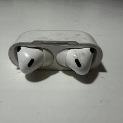 イヤフォン white がiLostで TU/e - Receptie Atlas によって報告されました