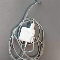 Adaptateur, a été signalé par Vrije Universiteit Brussel (VUB) utilisant iLost
