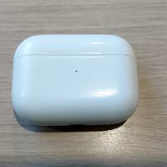 Elettronica - Witte earpods, come riportato da Regio Limburg - Leuven utilizzando iLost