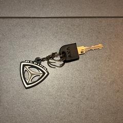 AXA fietssleutel met Alpine sleutelhanger, som rapporterats till iLost