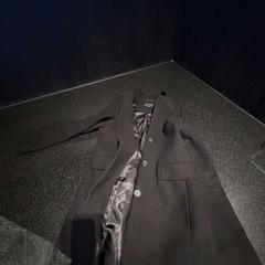 Jacket zwart, as reported by Hotel Van der Valk Harderwijk op de Veluwe using iLost