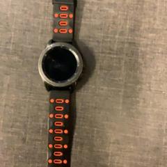 Orologio Black, come riportato da MEININGER Hotel Brussels City Center utilizzando iLost