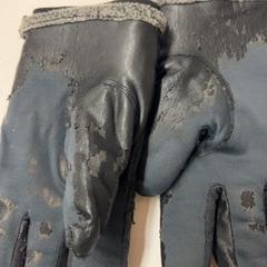 Rukavice, jak nahlášeno Het Amsterdamse Winterparadijs pomocí iLost