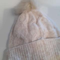 Beanie, jak nahlášeno Regio Limburg - Leuven pomocí iLost