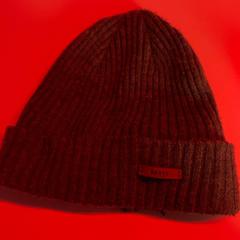 Hut Barts, gemeldet von KABUL à GoGo / Teatro über iLost