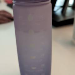 Vannflaske, som rapportert av Ziekenhuis Oost-Limburg ved bruk av iLost