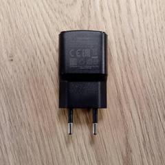 Adapter Zwart, as reported by Van der Valk Hotel Sneek using iLost