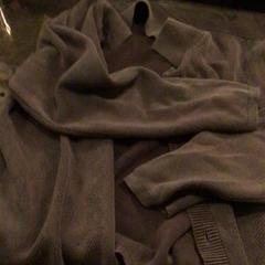 Chaleco Bruin, segundo informou De Heeren van Aemstel usando iLost