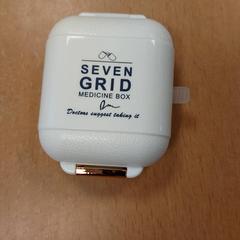 Caixa de medicaments, segons ha informat Inntel Hotels Amsterdam Centre mitjançant iLost