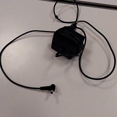 Nabíjačka prenosného počítača oplader, ako bolo nahlásené Vrije Universiteit Amsterdam pomocou iLost